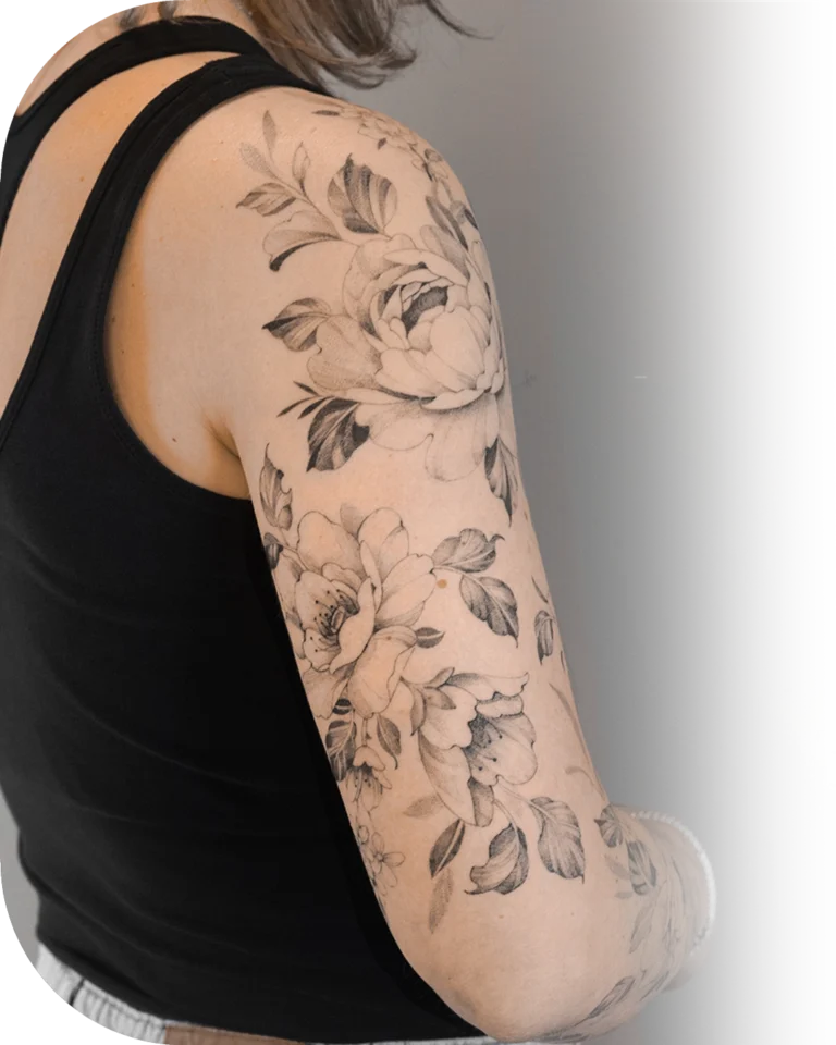 fine-line-floral-sleeve-woman